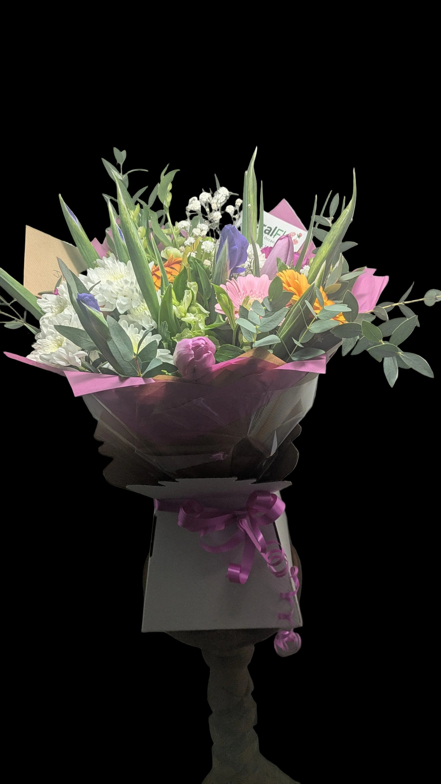 Seasonal Aqua Box bouquet